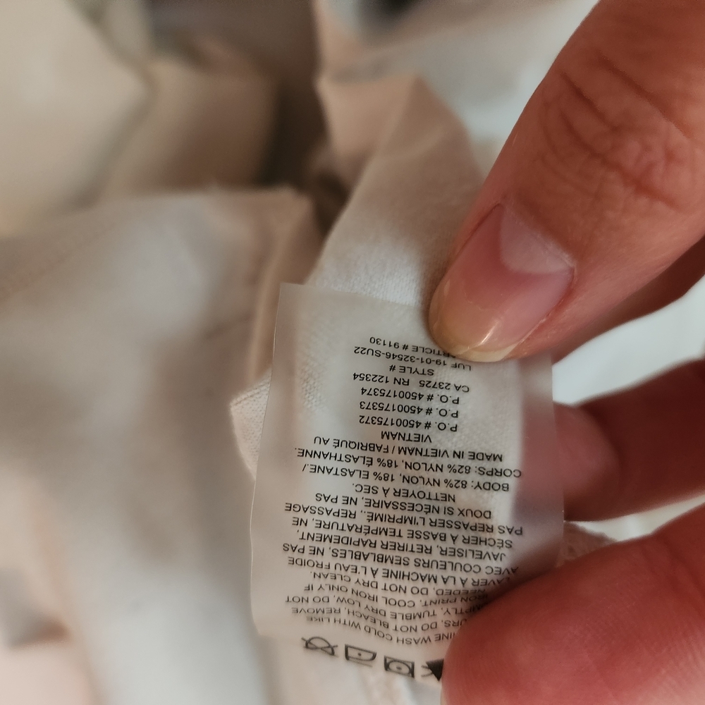 Aritzia White Zip-Up Sweatshirt - Picture 6 of 10